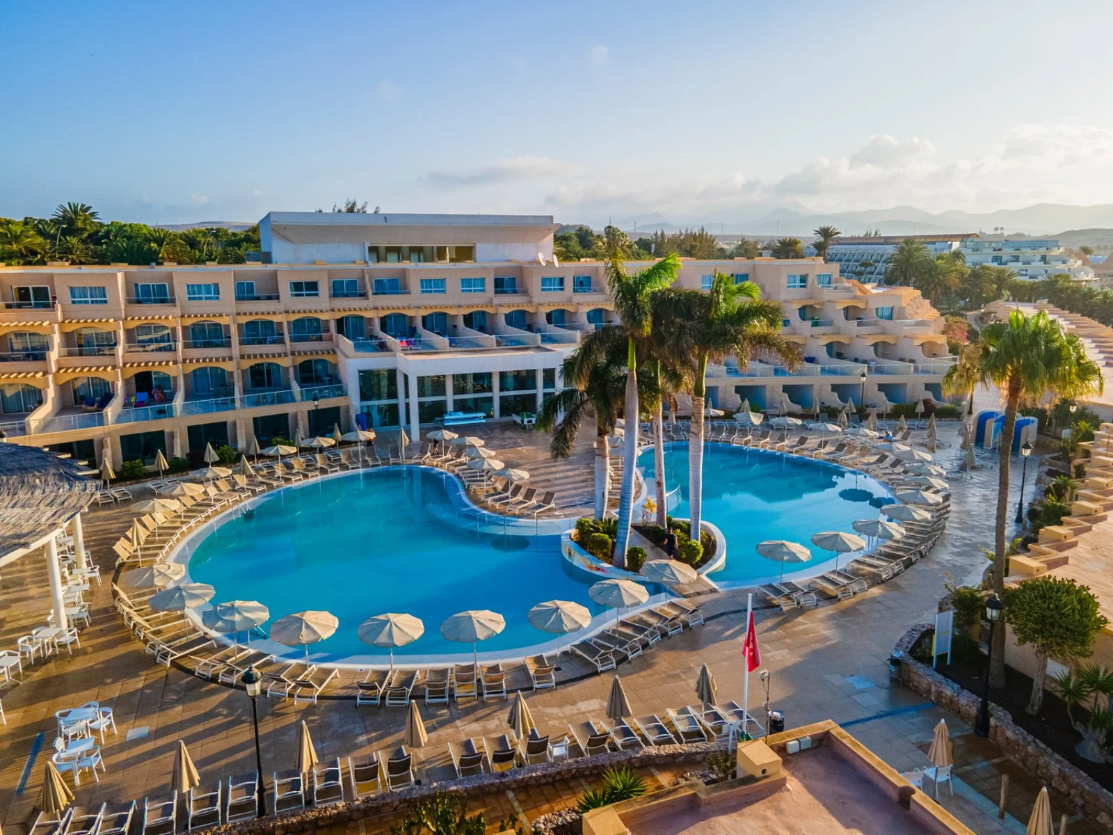 Alpiclub SBH Monica Beach Resort & Windsurf Challenge