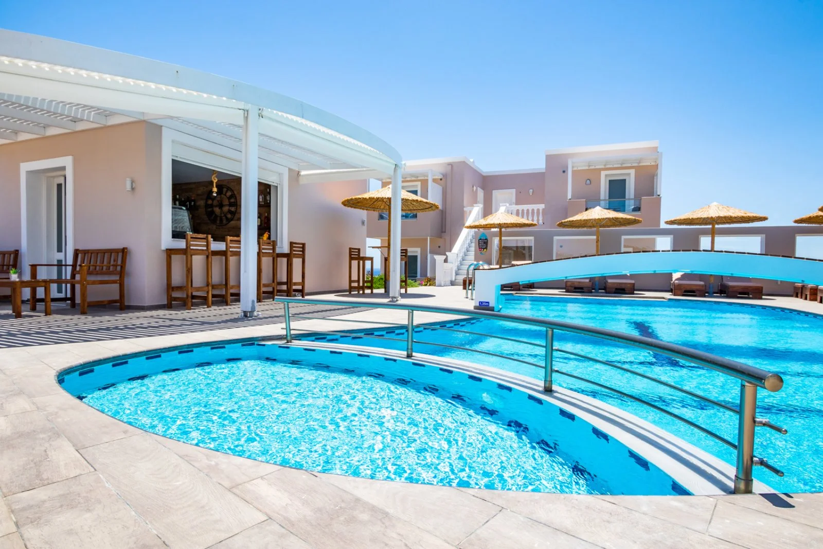 ANASTASIA LUXURY APARTMENTS