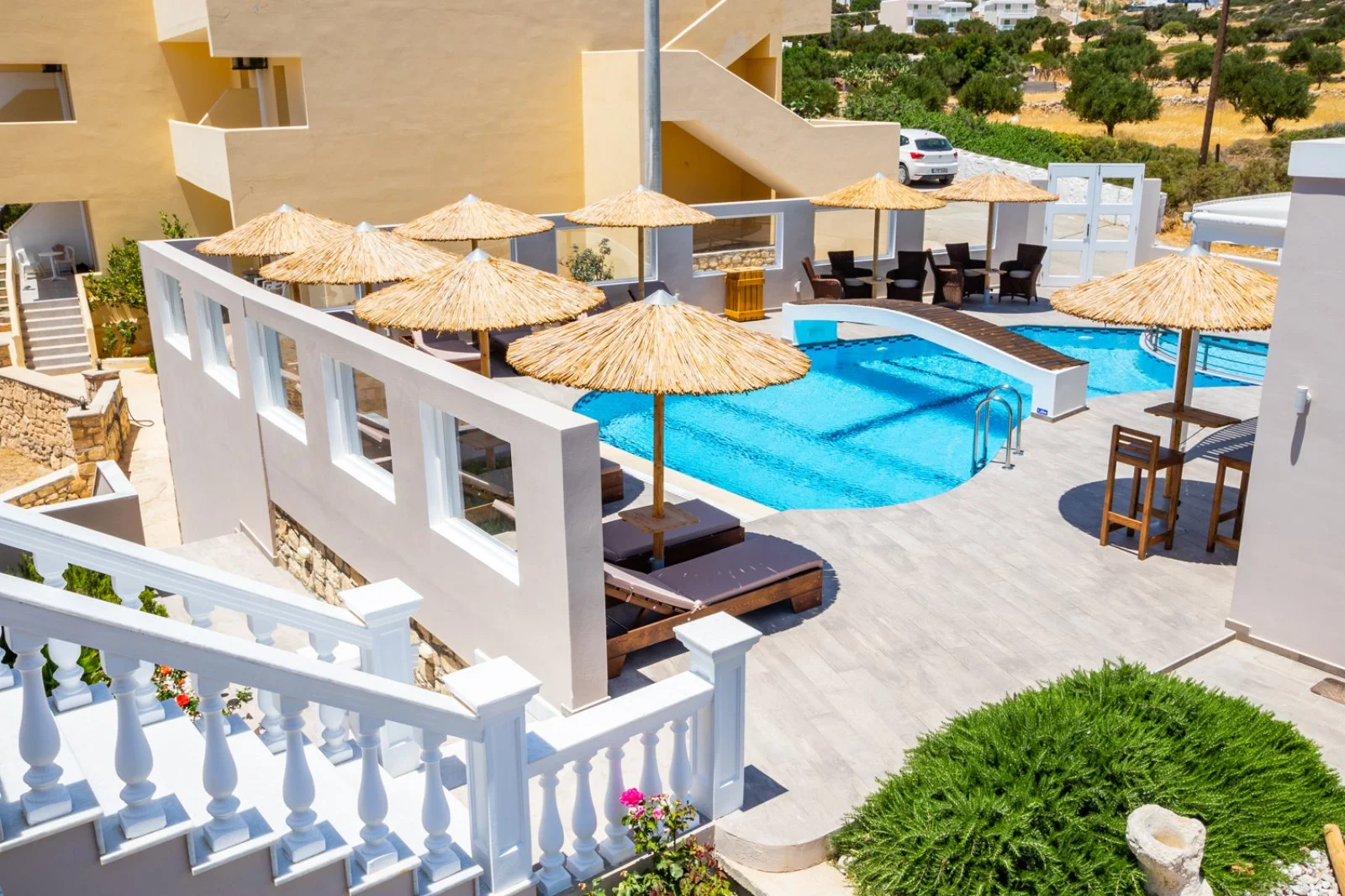 ANASTASIA LUXURY APARTMENTS