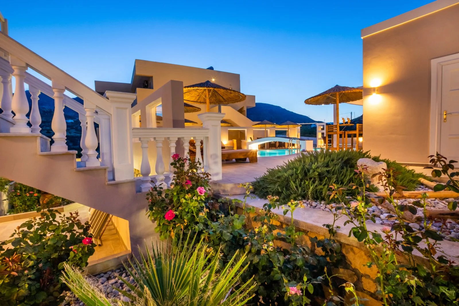 ANASTASIA LUXURY APARTMENTS