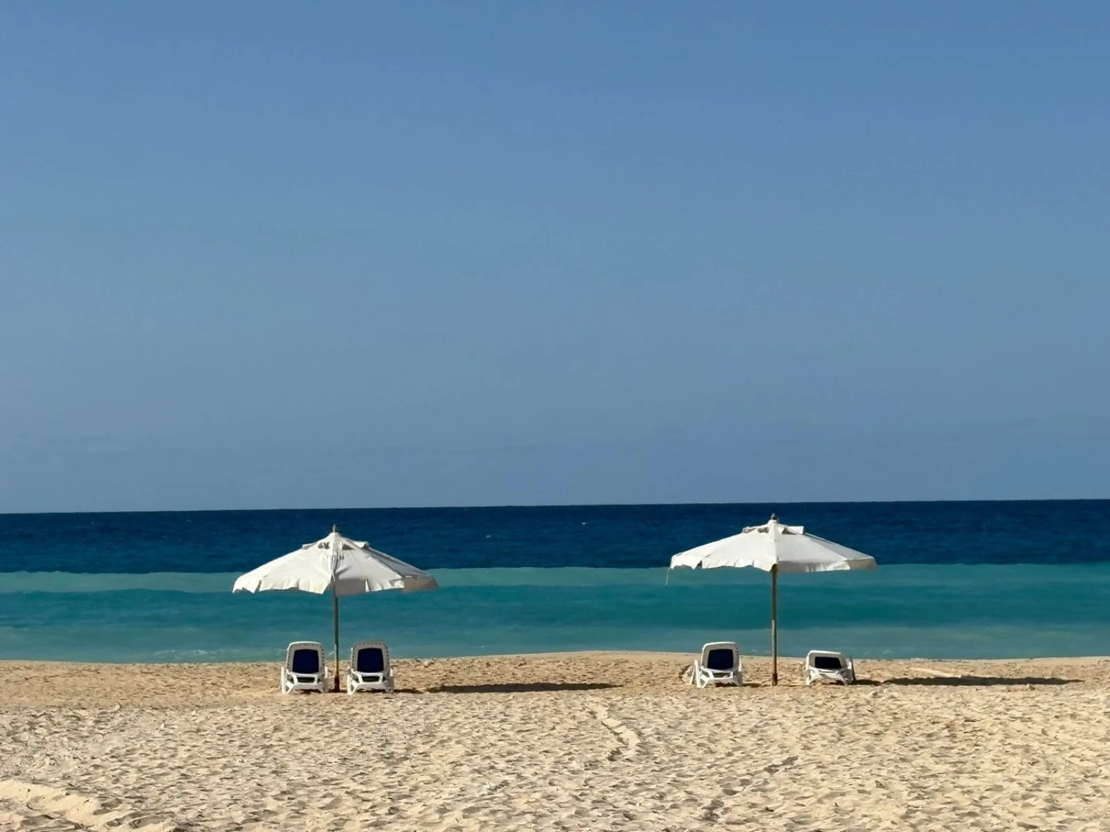 Azur White Beach Resort