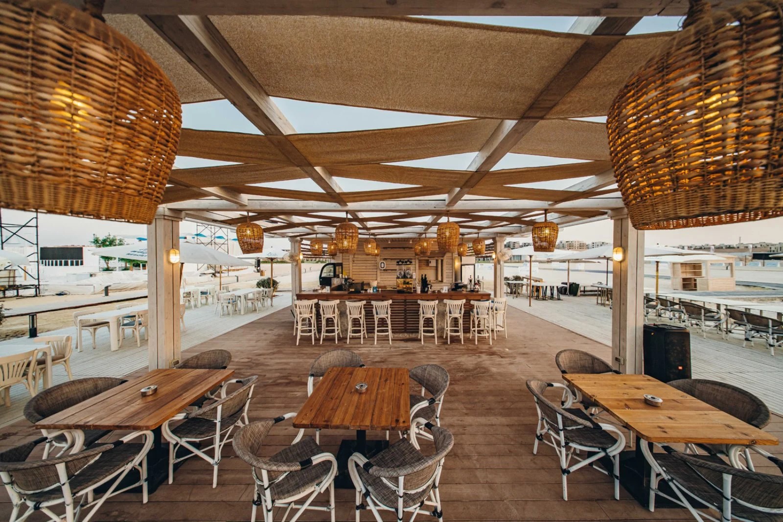 Azur White Beach Resort