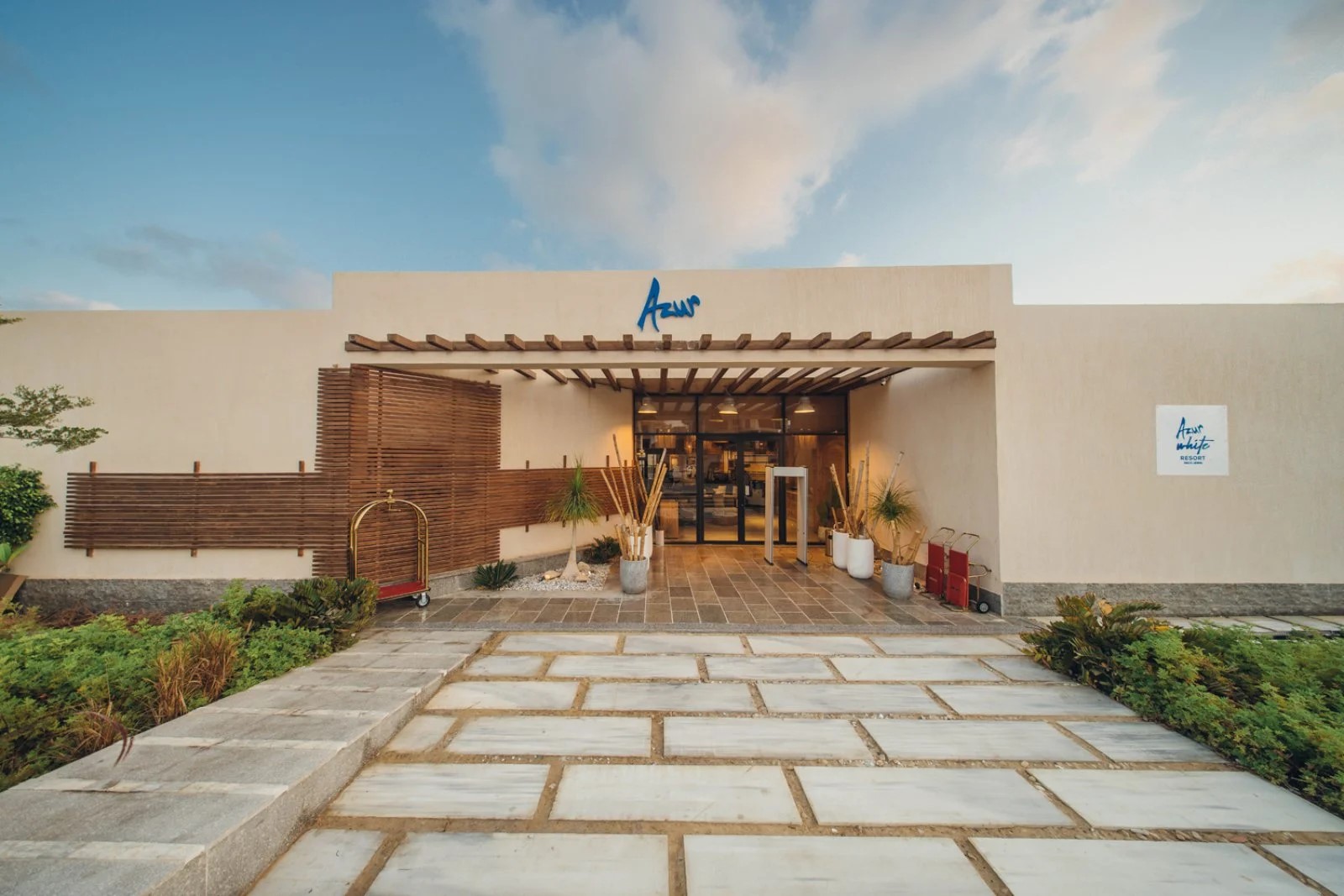 Azur White Beach Resort