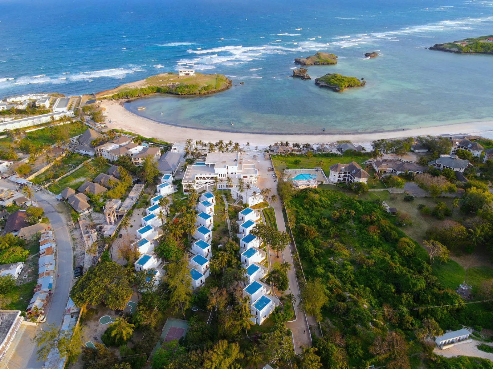 Barracuda Inn Beach Resort
