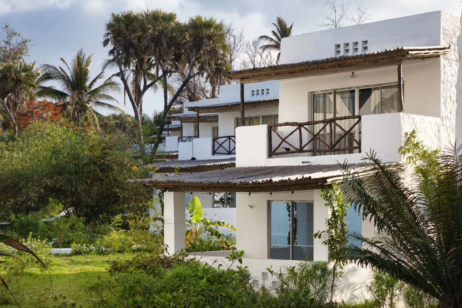 Barracuda Inn Beach Resort