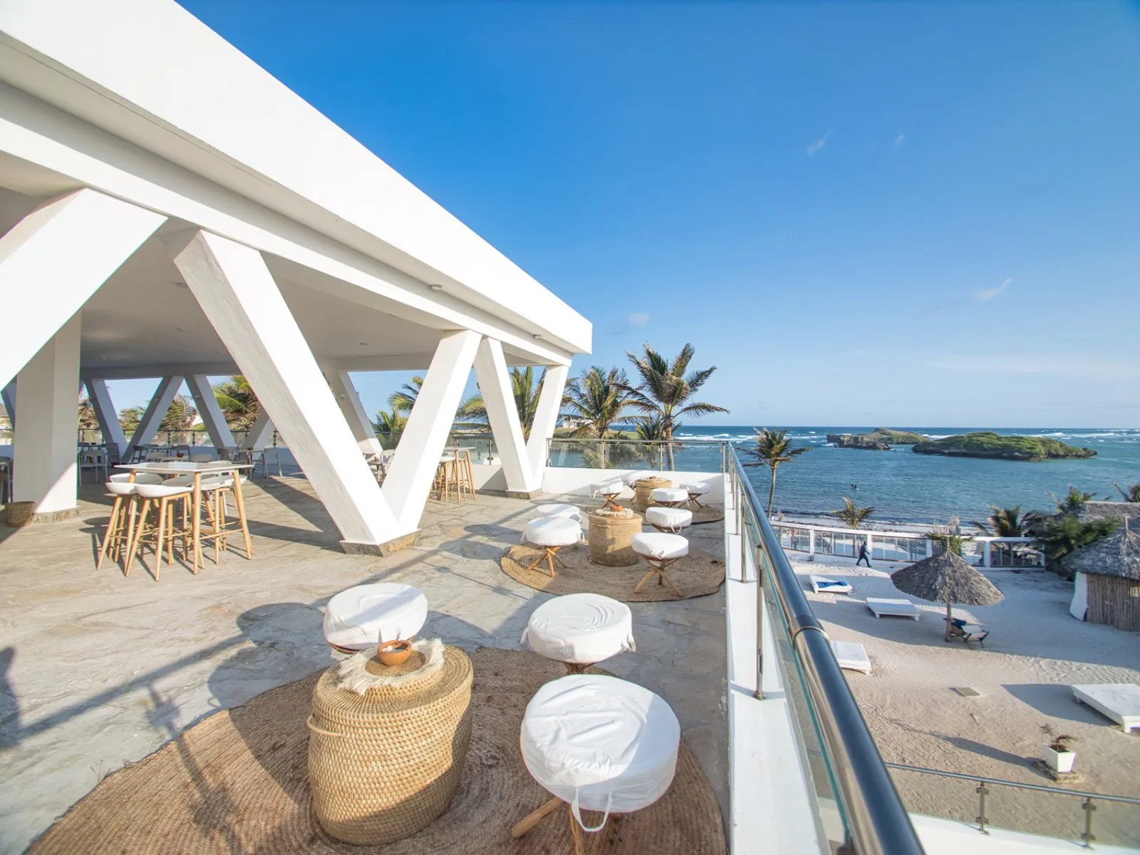 Barracuda Inn Beach Resort