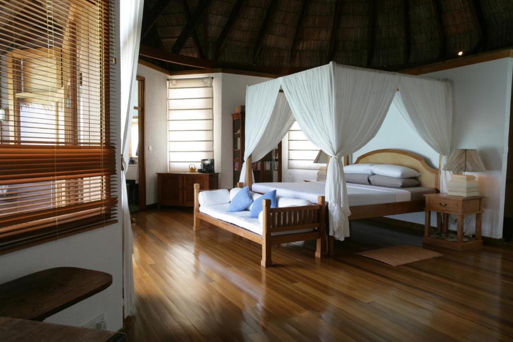 COCO PALM DHUNI KOLHU MALDIVES