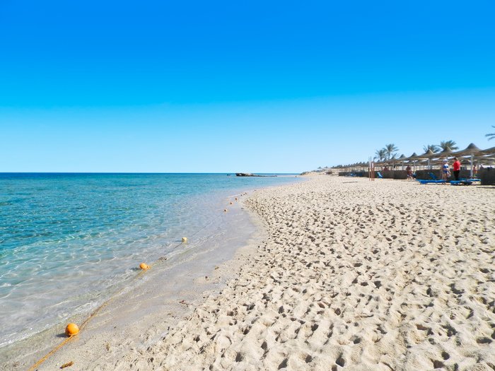 El Malikia Abu Dabbab Beach Resort