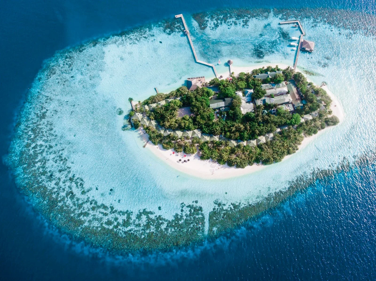 ERI MALDIVES ISLAND RESORT