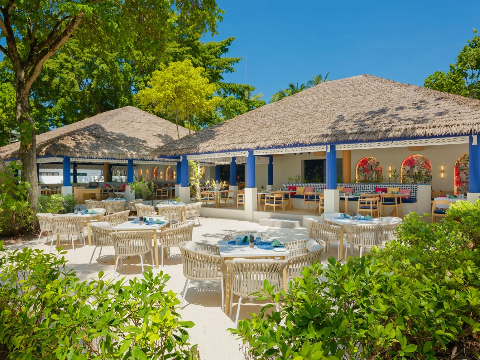 ERI MALDIVES ISLAND RESORT