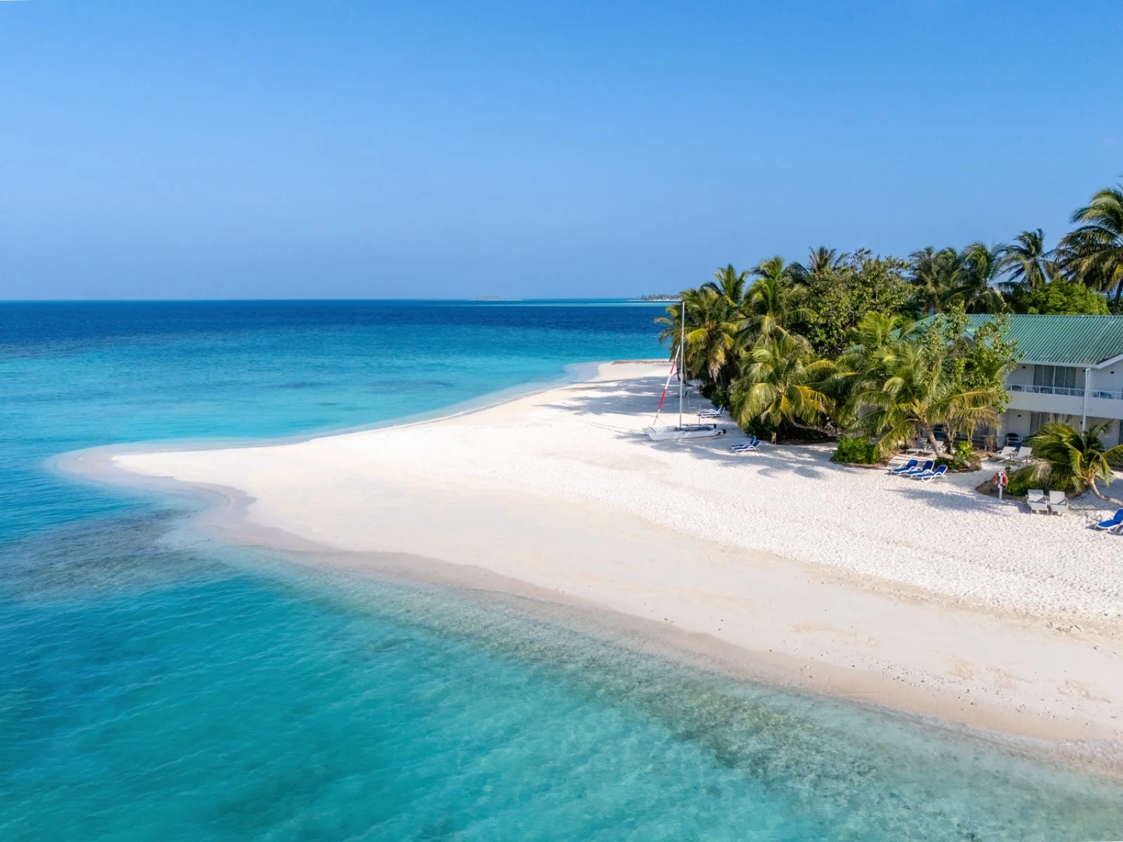 ERI MALDIVES ISLAND RESORT