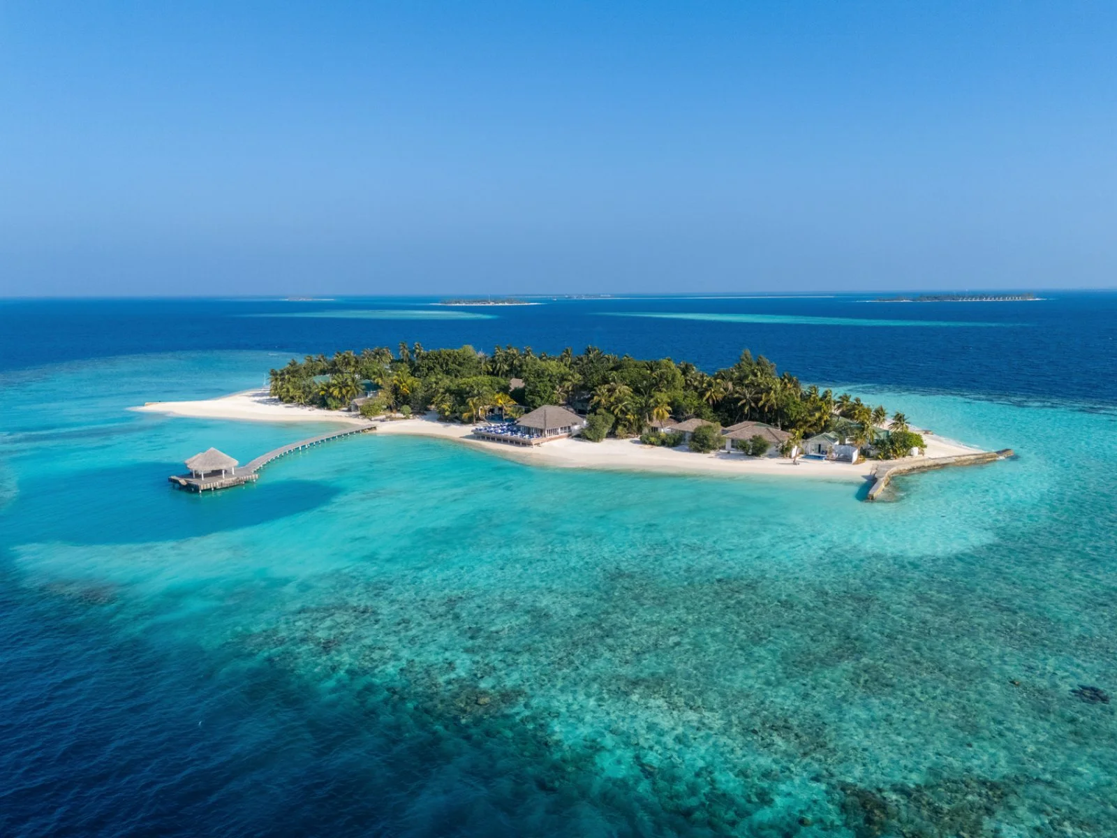 ERI MALDIVES ISLAND RESORT