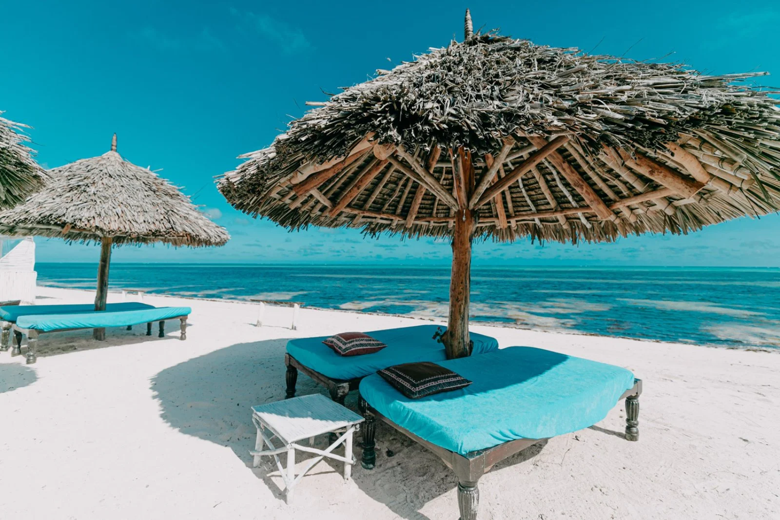 EXPLOREANS BEACH CLUB & VILLAS