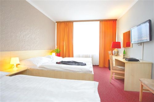 hotel charles central