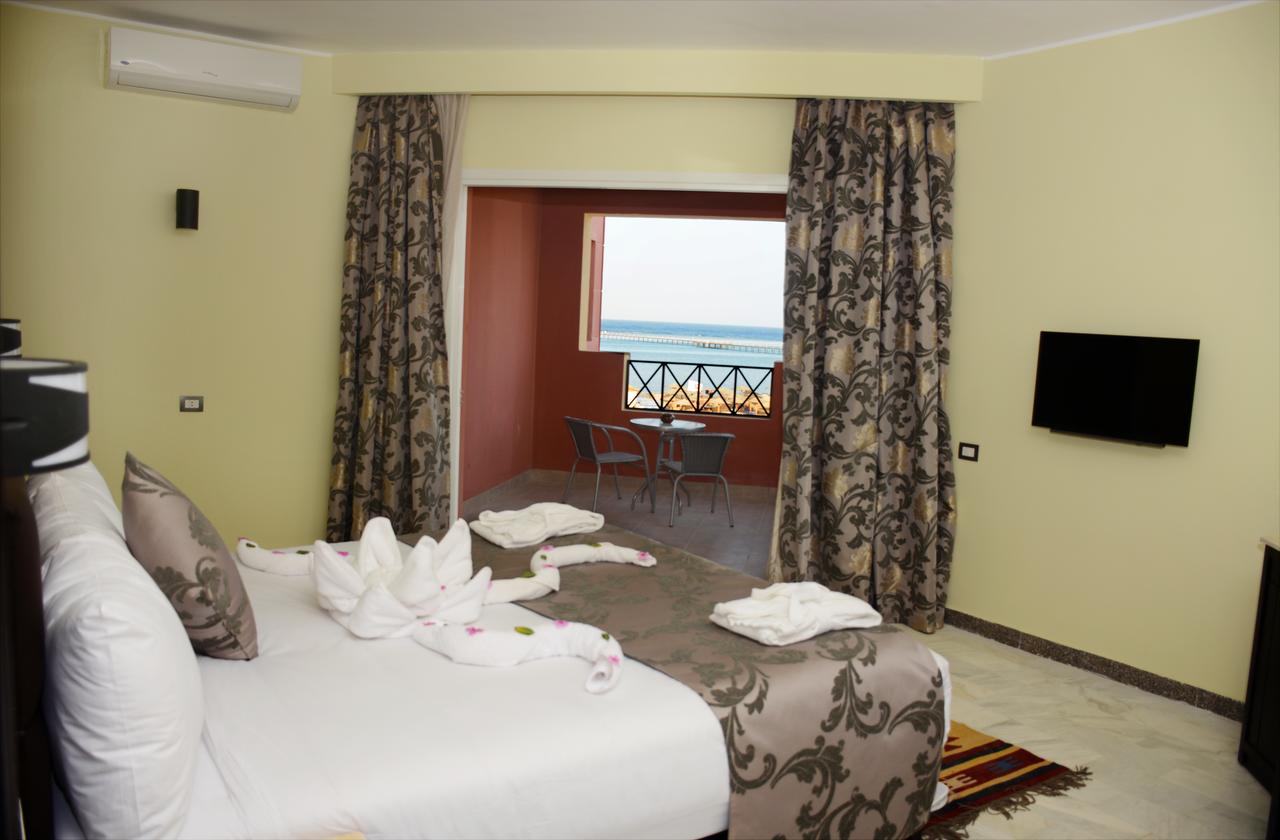 Casa Mare Beach Resort