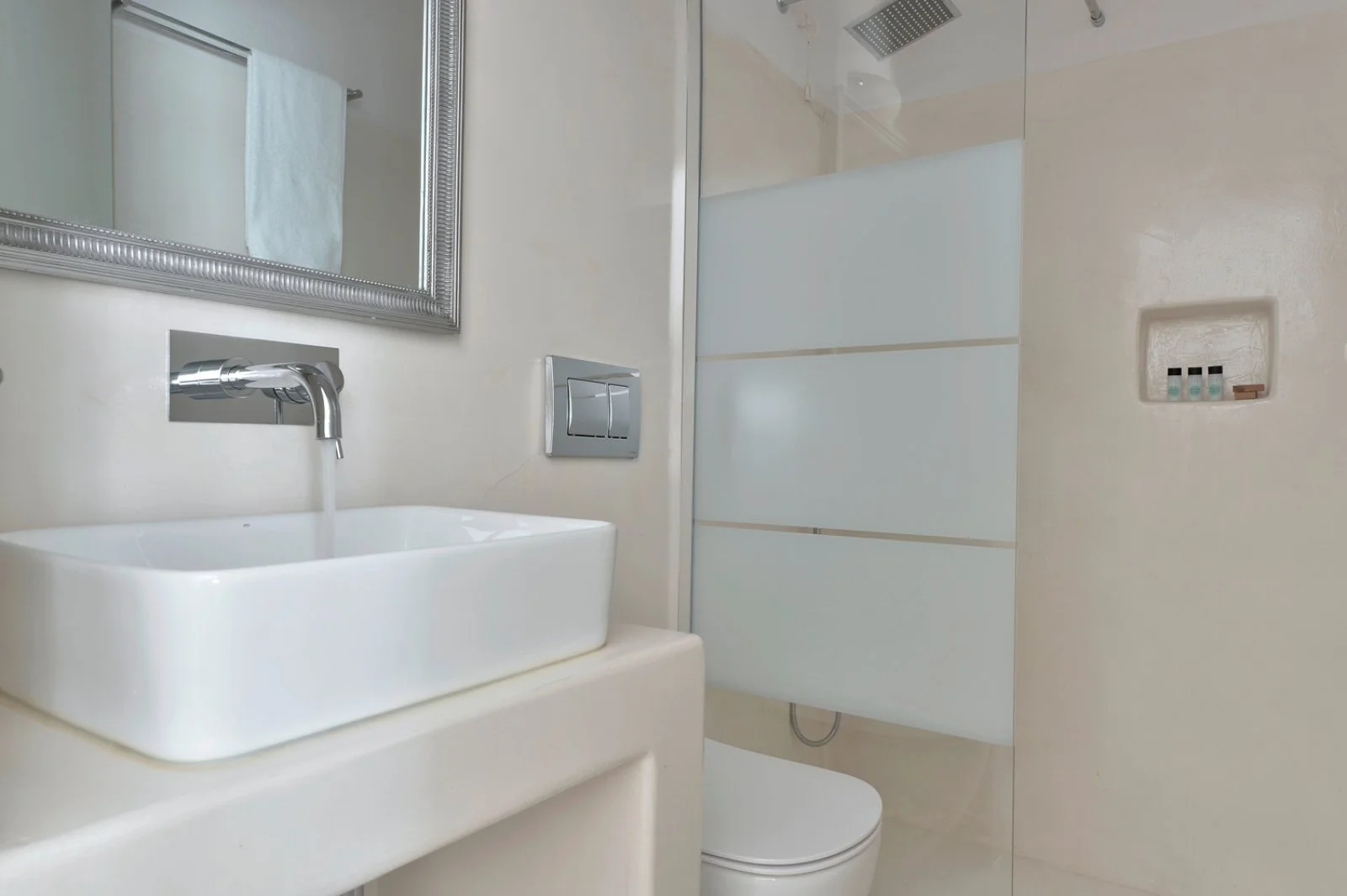 HOTEL SUMMER SHADES PAROS