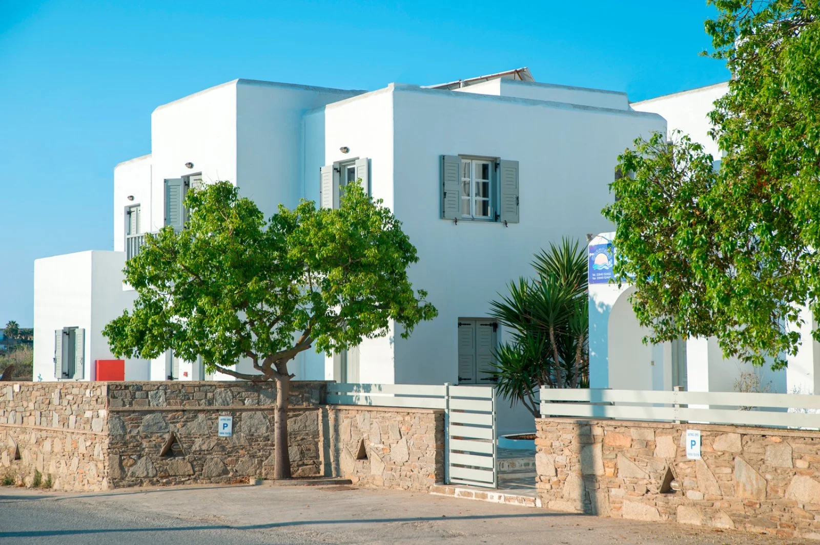 HOTEL SUMMER SHADES PAROS