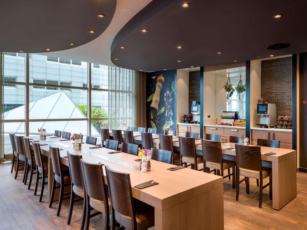 mövenpick hotel amsterdam city centre