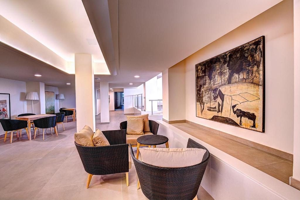 Alpiclub SBH Monica Beach Resort