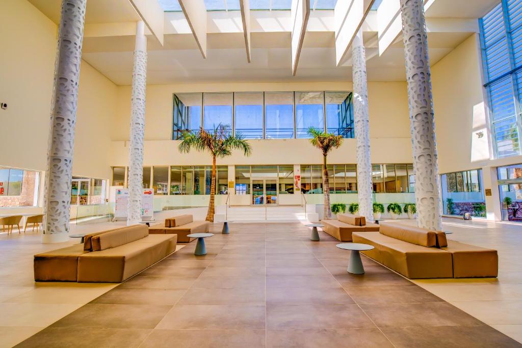 Alpiclub SBH Monica Beach Resort